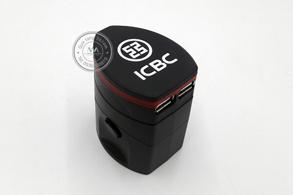 Quà tặng doanh nghiệp Adapter Travel in logo mẫu 1 16 adapter-traver-tien-ich-4-loai-chan-cam