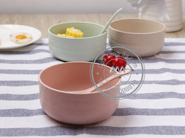 5 món quà tặng doanh nghiệp có giá dưới 50k 2 Bộ dụng cụ ăn thân thiện môi trường