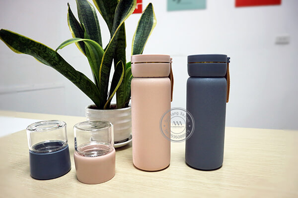 Quà tặng doanh nghiệp Set bình giữ nhiệt in logo mẫu 1 23 binh-giu-nhiet-qua-tang