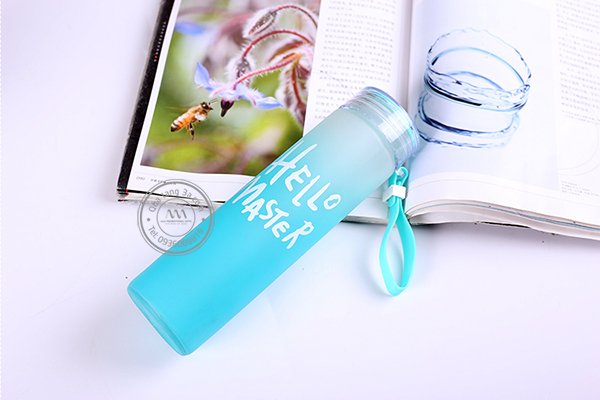 Bình nước thủy tinh Hello Master hot 2019 16 binh-nuoc-qua-tang-hello-master