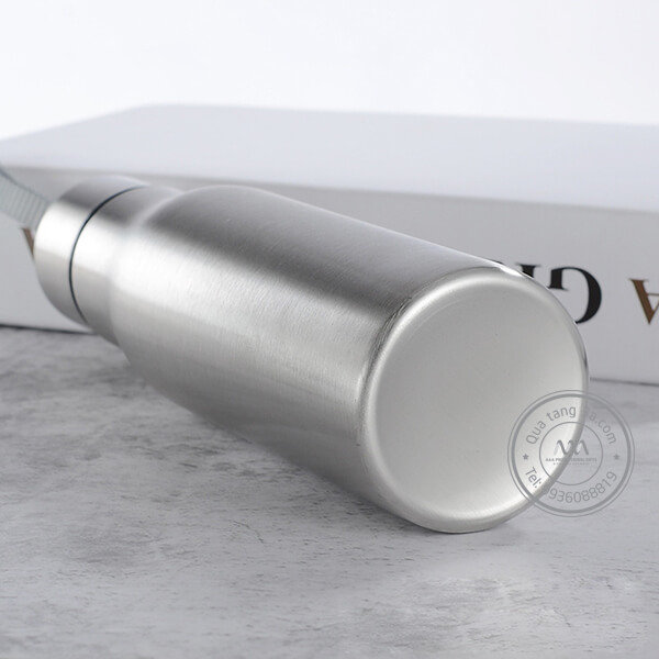 Quà tặng doanh nghiệp Bình nước in logo mẫu 1 11 binh-nuoc-qua-tang