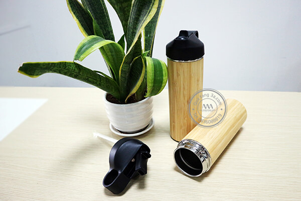 Quà tặng doanh nghiệp Bình giữ nhiệt tre in logo mẫu 2 9 binh-giu-nhiet-qua-tang