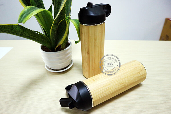 Quà tặng doanh nghiệp Bình giữ nhiệt tre in logo mẫu 2 15 binh-giu-nhiet-qua-tang