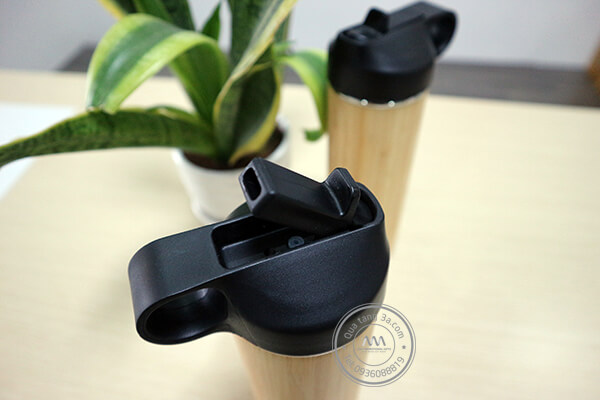 Quà tặng doanh nghiệp Bình giữ nhiệt tre in logo mẫu 2 18 binh-giu-nhiet-qua-tang