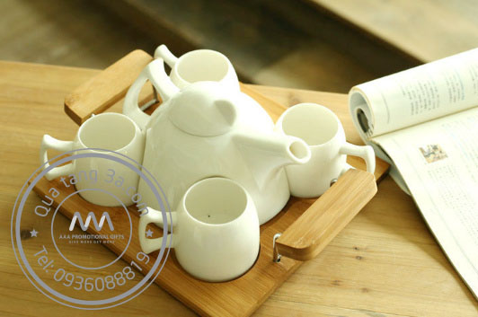 Chọn quà tặng Thầy cô thế nào để đơn giản nhưng vẫn thật ý nghĩa? 6 bộ ấm chén làm quà tặng thầy cô giáo