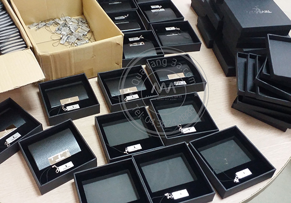 Quà tặng doanh nghiệp Giftset USB và hộp đựng namecard mẫu 1 7 Giftset USB và hộp đựng namecard quà tặng