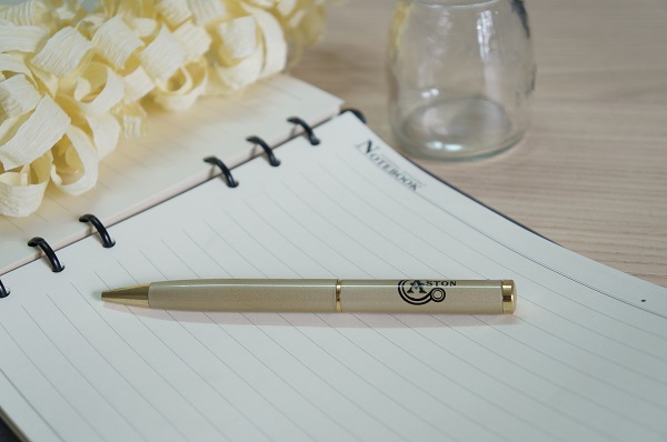 Bút bi làm quà tặng 7 bút bi làm quà tặng