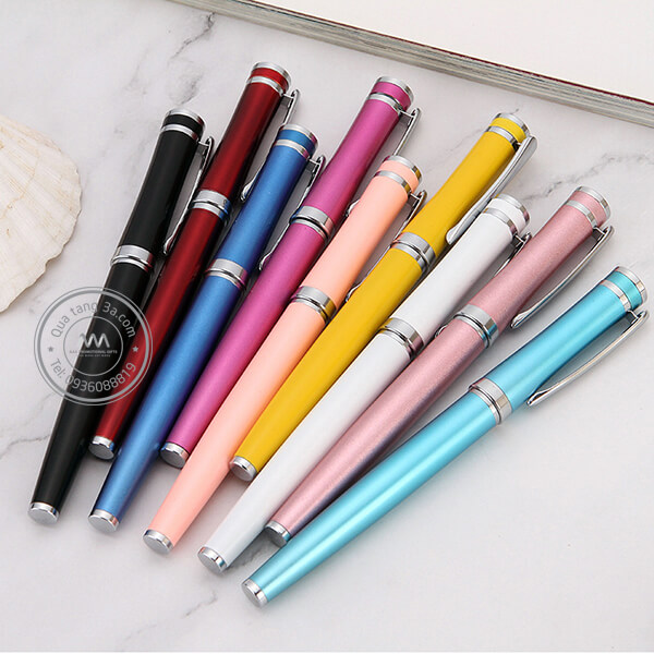 Quà tặng doanh nghiệp Bút ký in logo mẫu 1 8 but-ky-kim-loai