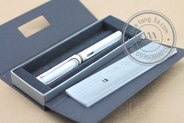 Chọn quà tặng Thầy cô thế nào để đơn giản nhưng vẫn thật ý nghĩa? 3 bút ký quà tặng thầy cô