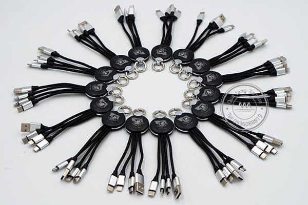 Quà tặng doanh nghiệp Cáp sạc đa năng in logo mẫu 1 14 cap-sac-da-nang