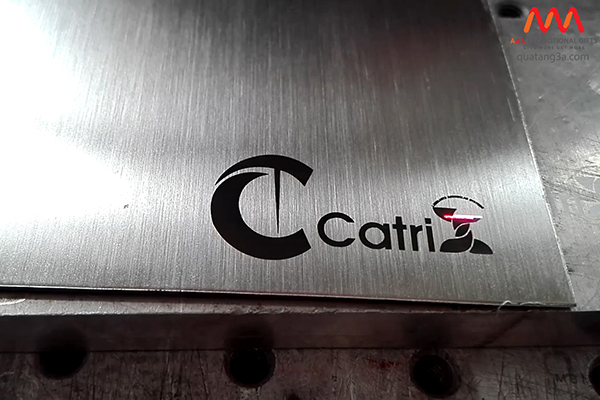 Một số phương pháp phổ biến chế tác logo lên sản phẩm 3 che-tac-logo