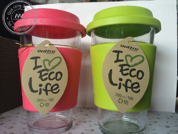 Sức thu hút không thể chối từ của cốc thủy tinh cường lực nắp silicone 1 Coc qua tang