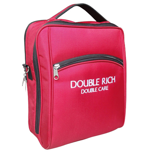 Công ty sản xuất balo thêu logo - Double Rich 2 công ty sản xuất balo túi xách thêu logo