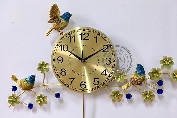 dong-ho-treo-tuong-in-logo-qua-tang