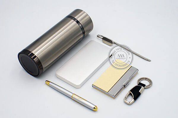 Quà tặng doanh nghiệp Gift set in logo mẫu 4 9 gift-set-bo-quatang
