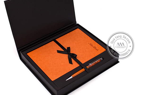 Quà tặng doanh nghiệp Gift set in logo mẫu 5 14 gift set