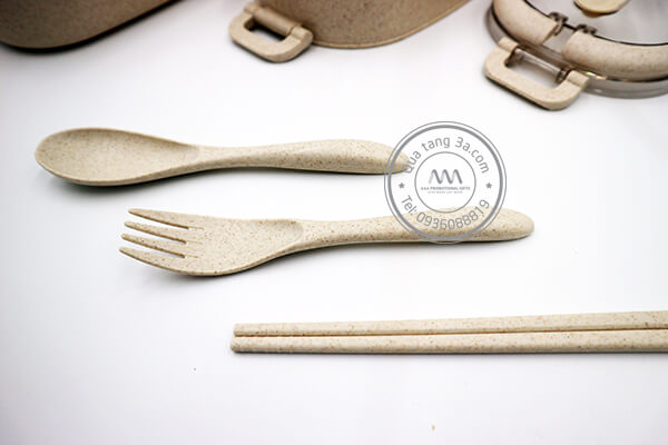 Quà tặng doanh nghiệp Hộp cơm in logo mẫu 1 14 hop-com-nhua-lua-mach-qua-tang