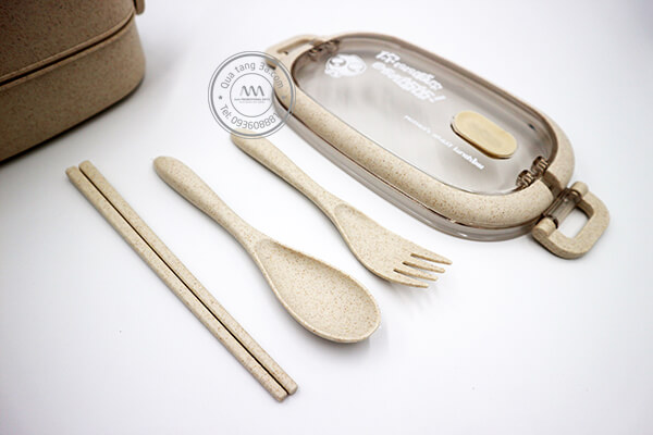 Quà tặng doanh nghiệp Hộp cơm in logo mẫu 1 15 hop-com-nhua-lua-mach-qua-tang