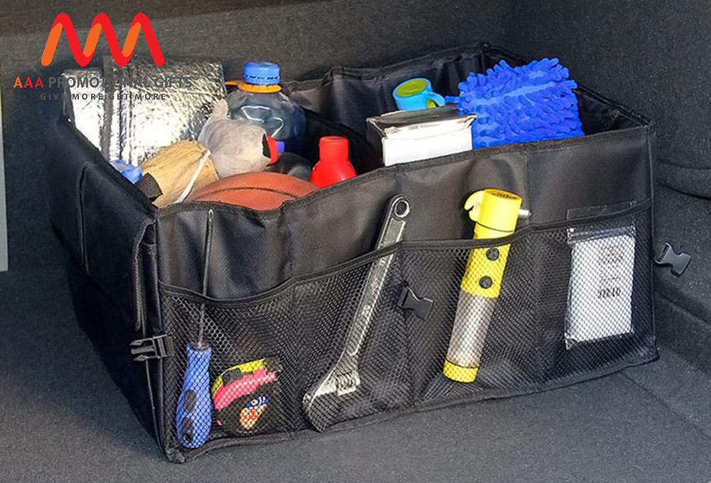 5 món quà ý nghĩa mà các đại lý bán xe ô tô nên tặng cho khách hàng của mình 5 hop-dung-do-o-to