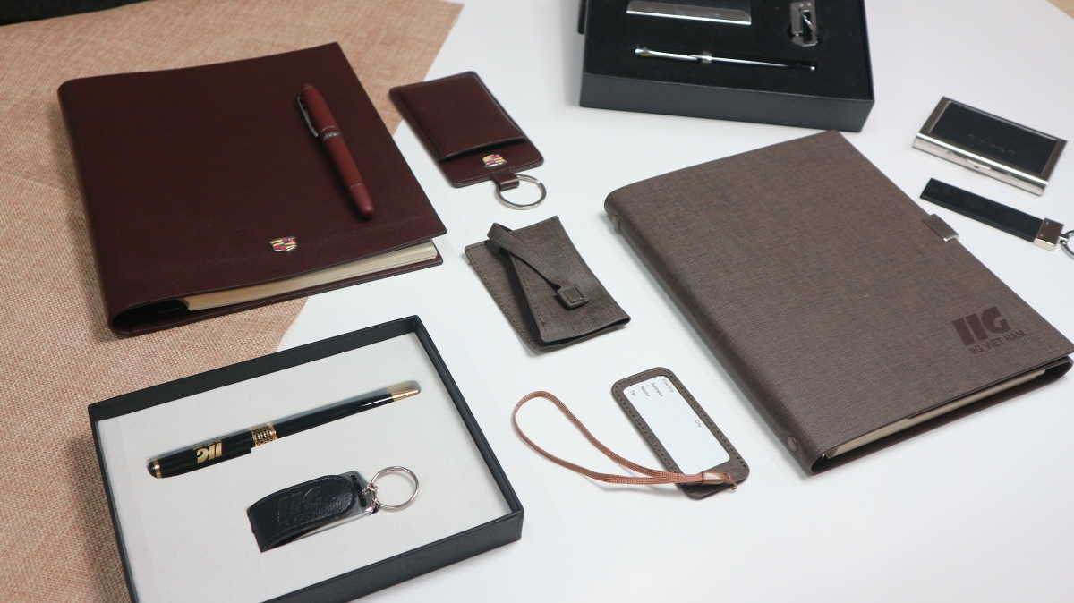 qua-tang-khach-hang-gia-re