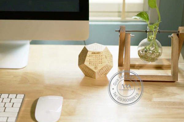 Quà tặng khách hàng ý nghĩa từ gỗ - sức hấp dẫn từ chất liệu thiên nhiên 2 qua-tang-go