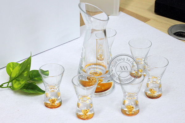 Quà tặng doanh nghiệp bộ ly rượu in logo mẫu 1 14 qua-tang-cao-cap
