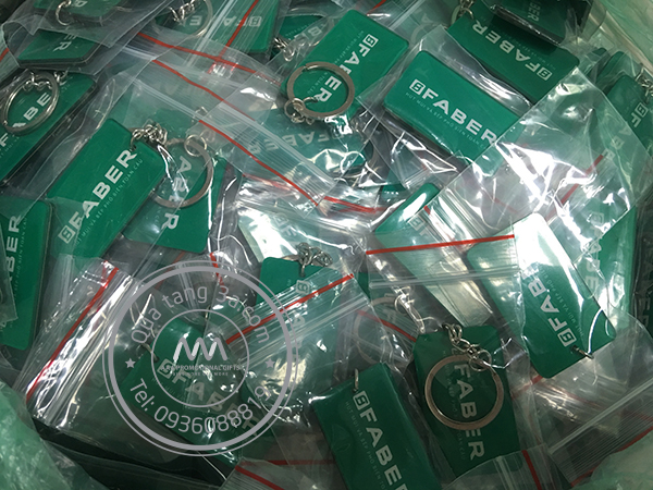 sản xuất móc khóa