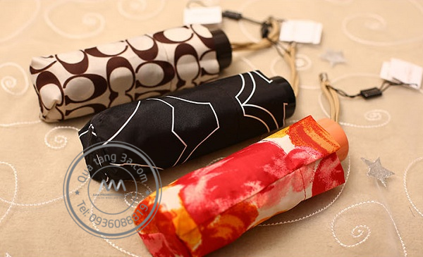 3 loại ô dù quà tặng quảng cáo phổ biến - bạn đã biết chưa? 3 Ô dù quà tặng quảng cáo