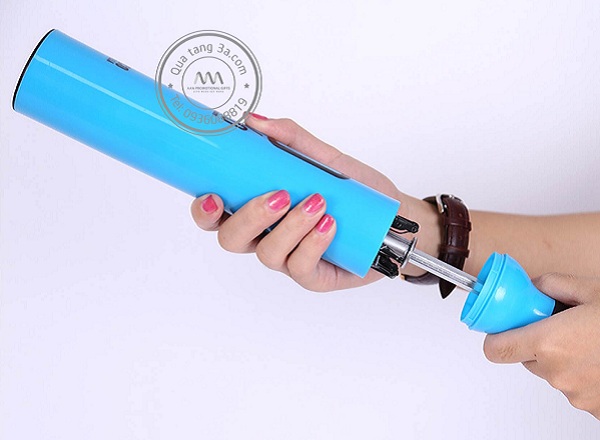 Gây ấn tượng với khách hàng với ô dù quà tặng quảng cáo hình chai rượu 3 Ô dù quà tặng quảng cáo