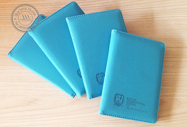 Quà tặng doanh nghiệp PassPort Cover in logo mẫu 1 8 Quà tặng 100-200k