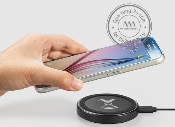 Pin sạc dự phòng không dây - xu hướng quà tặng công nghệ mới 1 pin-sac-du-phong-khong-day-qua-tang