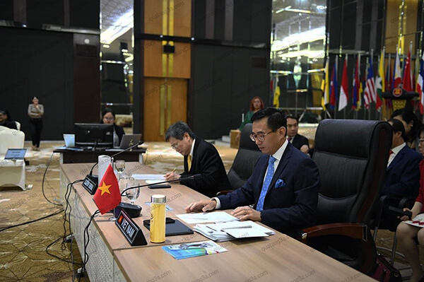 Quà tặng 3A hân hạnh là ĐVCC quà tặng cho Cuộc họp Ủy ban các đại diện thường trực ASEAN 3 qua tang doanh nghiep gia re