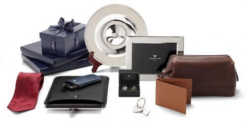 Tặng quà “cực chất” cho khách hàng dịp tết 2 quà tặng cực chất cho khách hàng dịp tết