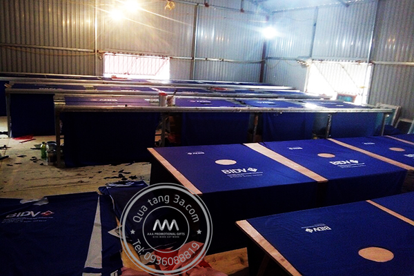 Sản xuất áo mưa quà tặng in logo giá rẻ - cam kết chất lượng 14 san xuat ao mua qua tang