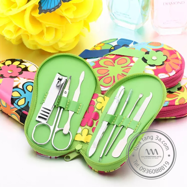 Set nail (Bộ dụng cụ làm móng) – 99.99% phụ nữ không thể chối từ món quà tặng 20/10 này 4 Set nail quà tặng