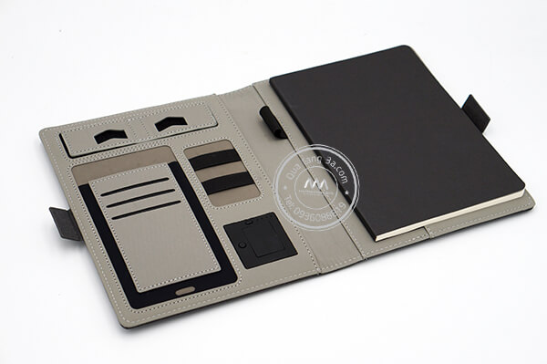 Quà tặng doanh nghiệp Sổ sạc đa năng in logo mẫu 1 13 Sổ sạc đa năng