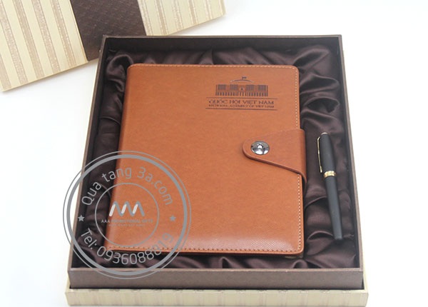 Những loại chất liệu da nào được sử dụng làm bìa sổ tay quà tặng? 1 Sổ da quà tặng