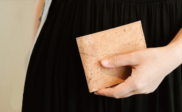 Ví từ nút bần - Món quà tặng không thể bỏ qua 7 ví nút bần - món quà tặng không thể bỏ qua