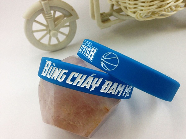 Thúc đẩy nhận diện thương hiệu giáo dục bằng Quà tặng học sinh 9 vòng tay cao su làm quà tặng học sinh