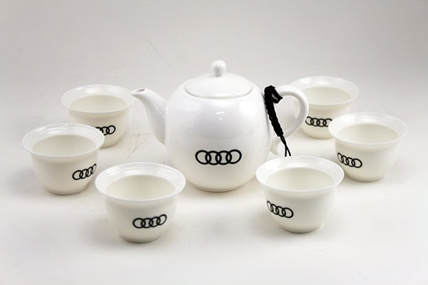 Quà tặng doanh nghiệp bộ ấm chén sứ in logo mẫu 2