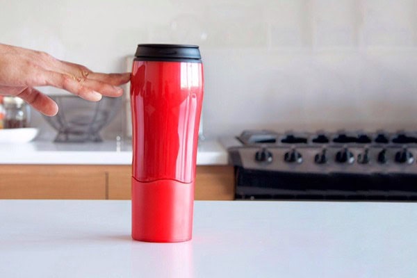 Quà tặng doanh nghiệp Cốc on logo mẫu 1