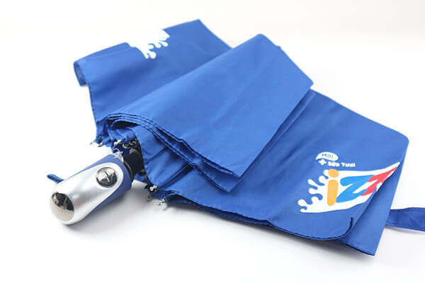 Quà tặng doanh nghiệp ô in logo mẫu 6