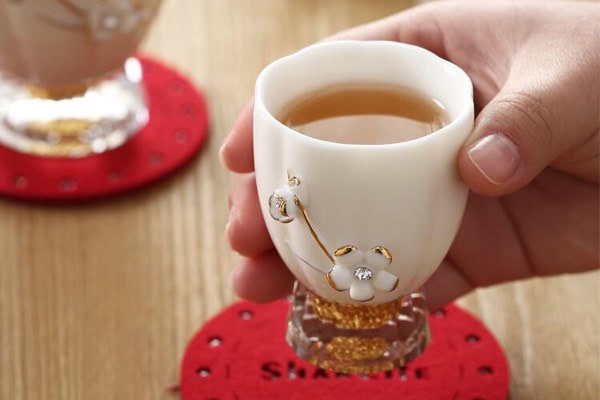 Quà tặng doanh nghiệp cốc cao cấp mẫu 5