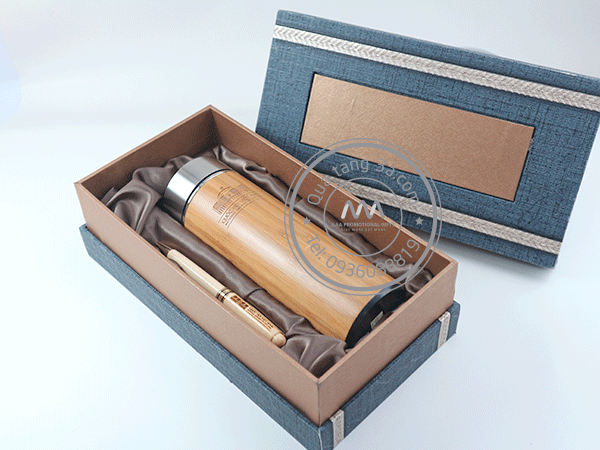 Giftset bình giữ nhiệt tre và bút gỗ - Quốc hội Việt Nam