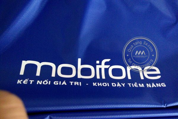 Sản xuất áo mưa quà tặng in logo giá rẻ - cam kết chất lượng