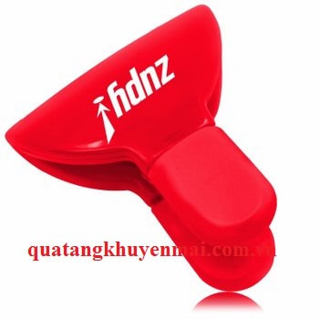 Kẹp giấy dính tủ lạnh