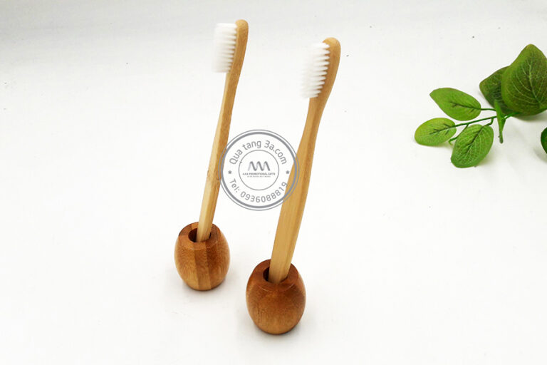 Bàn chải đánh răng tre đế gỗ