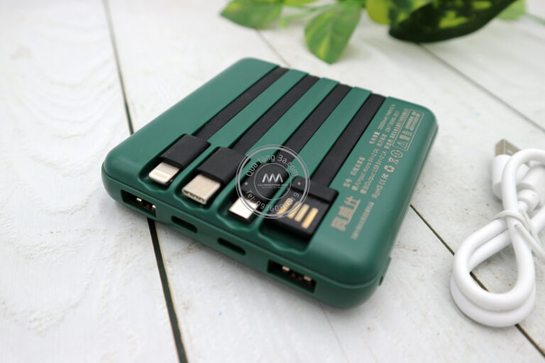 Pin sạc dự phòng 4 trong 1 | Quà tặng công nghệ phù hợp cho mọi khách hàng 9 IMG 3999 1