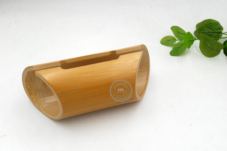 Loa Tre – Quà tặng văn phòng 10 Loa tre 1