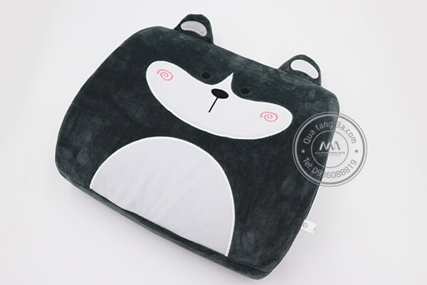 Gối tựa lưng văn phòng in logo | Quà tặng doanh nghiệp sáng tạo